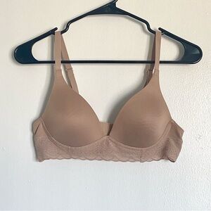 Simply Perfect by Warner's Supersoft Lace Wirefree Bra in nude size 34A